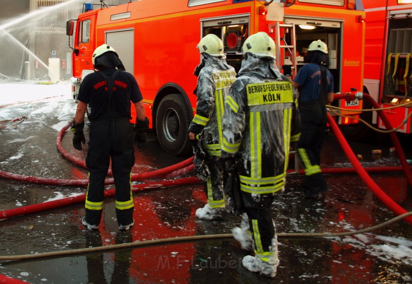 Feuer5 Koeln Niehl GVG Geestemuenderstr P467.JPG